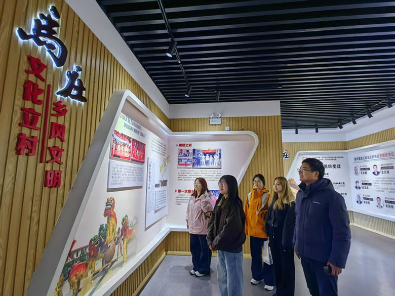 中國礦業大學調研團走進馬莊村，調研馬莊村發展現狀