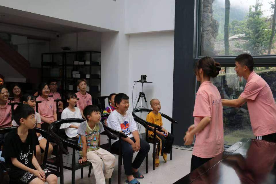 重人科學子三下鄉：青援支教，筑夢未來