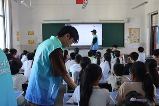 “核”當共減隱疾逐，更話此間有“秋石”