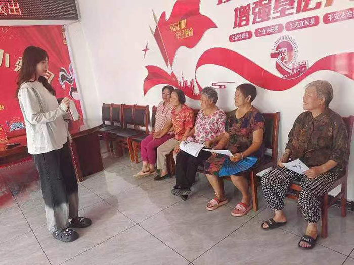 江蘇大學學子返家鄉實踐：普及防詐騙知識，以法保障最美夕陽紅