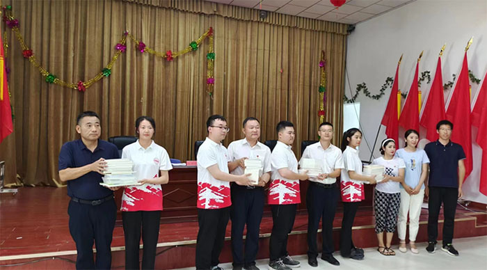 “推廣普及林果精深加工先進實用技術，努力促進科技成果轉化”宣講團赴且末縣開展三下鄉暑期社會實踐活動
