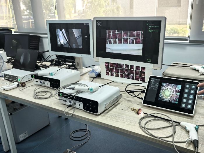 會計學院：“財賦矩陣”團隊探訪江蘇濟遠醫(yī)療——解碼AI賦能下的醫(yī)療科技革新