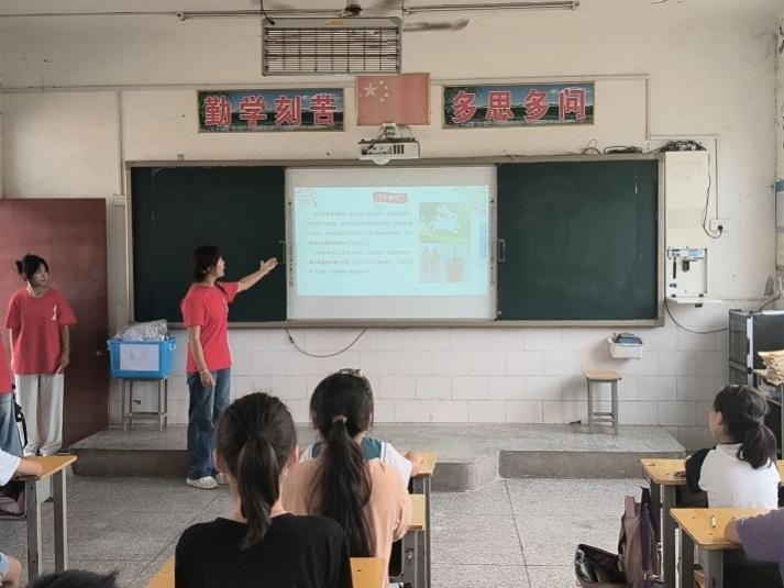 英雄故事潤心田，青春使命勇擔當 ——“青馬星火宣講團”英雄故事交流