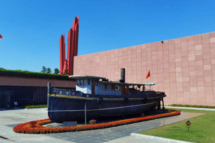 南京財經大學：“尋史鑄魂·鑒往知來”團隊深入調研南京渡江勝利紀念館