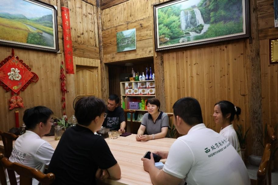執畫筆繪古村新韻，融文旅探振興新路 ——西農學子探訪壽寧下黨鄉“新農人”吳祥芳