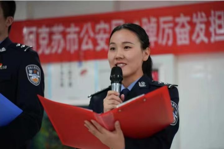 胡楊校友無(wú)悔青春，書(shū)寫(xiě)最美芳華