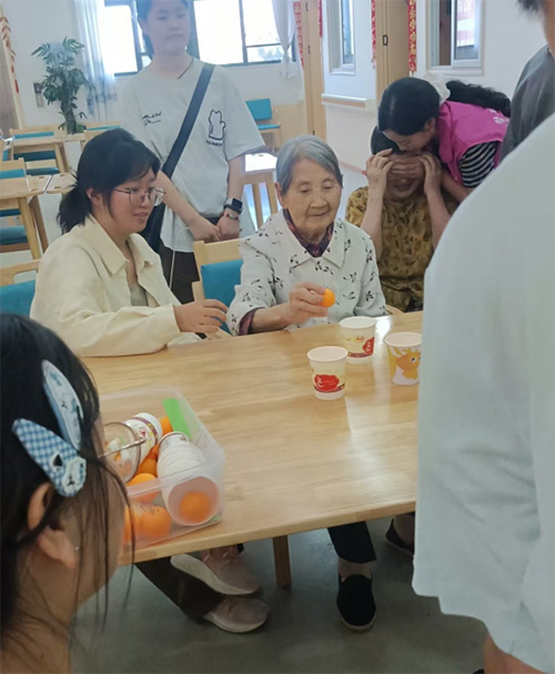 乒乓健身小游戲，助力老年人健康生活