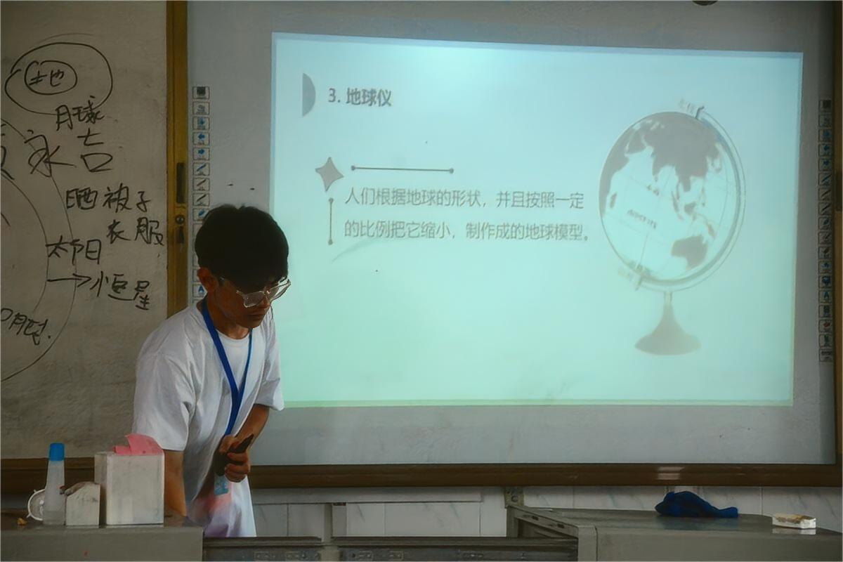 南理學子三下鄉|以愛為名 攜手同行