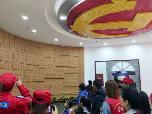 紅色文脈，藝動鄉(xiāng)魂——河北經(jīng)貿(mào)大學(xué)經(jīng)濟學(xué)院探索紅色文化的鄉(xiāng)村多藝術(shù)傳播暑期社會