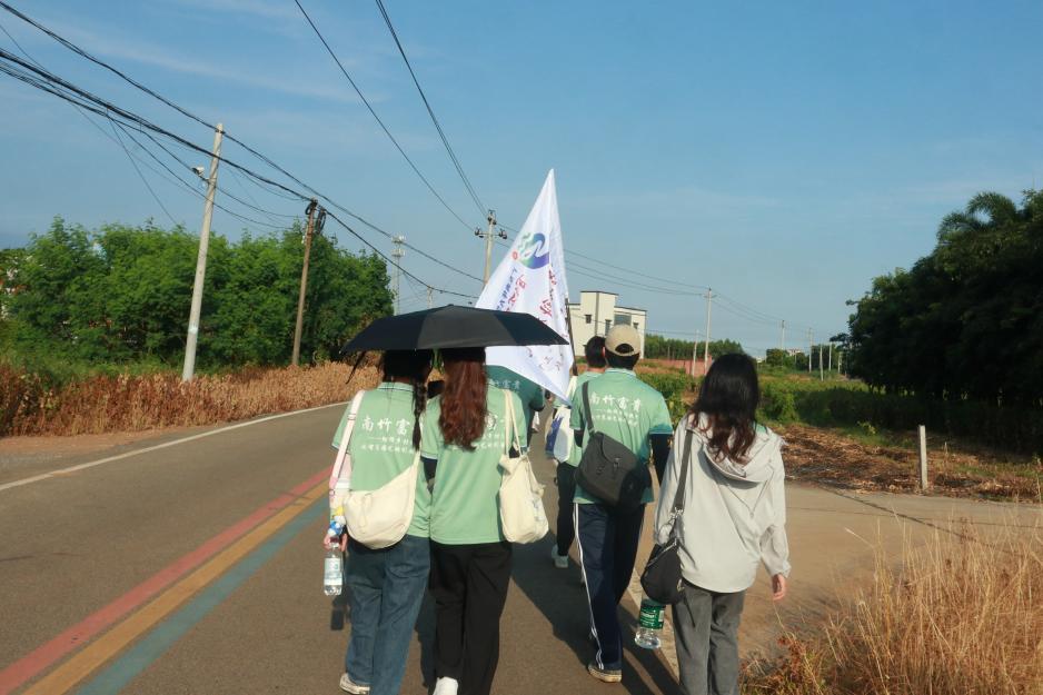 深入農戶種植，助力鄉村振興