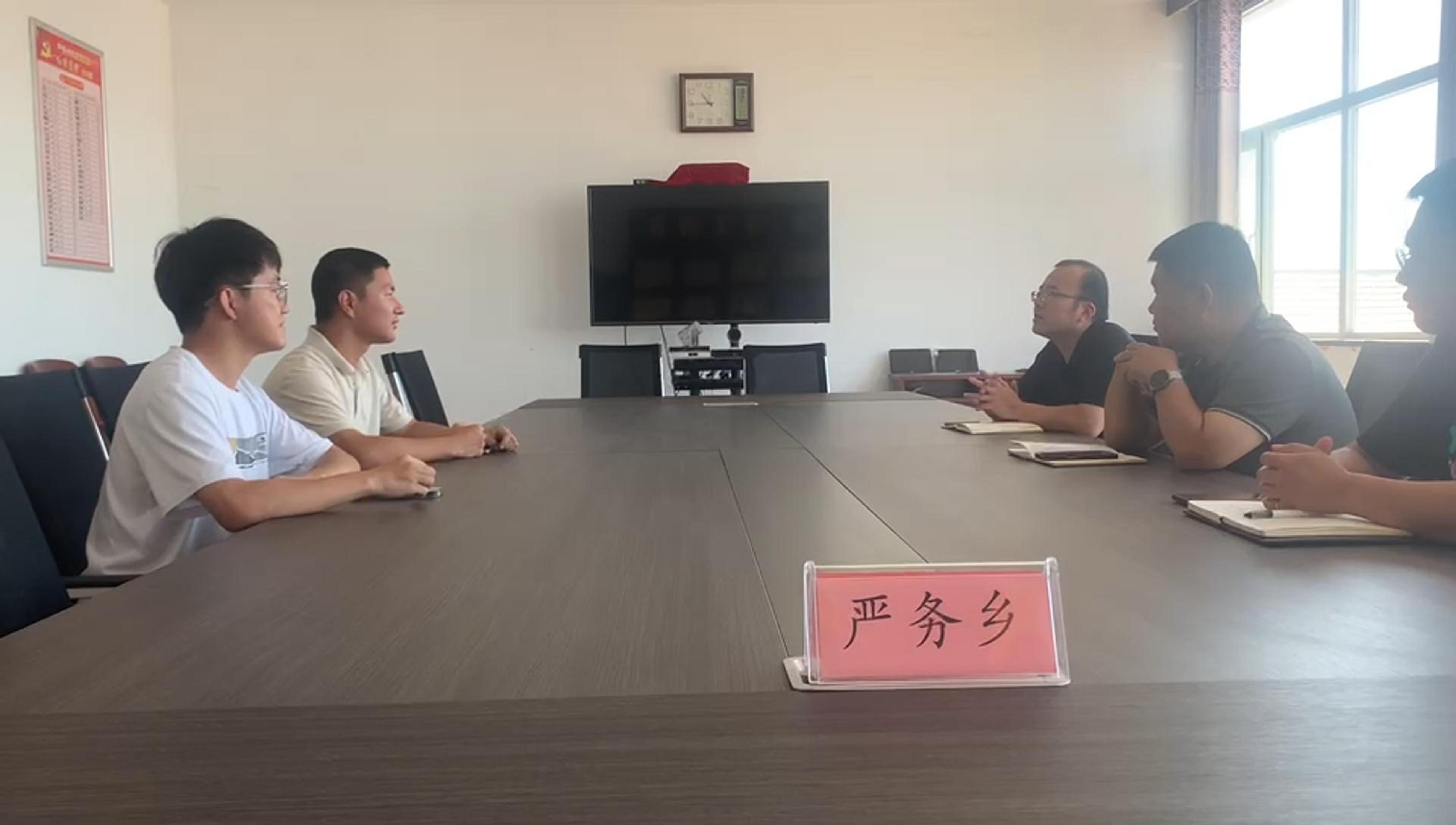 悠悠慶云下，‘農’墨繪就振興夢