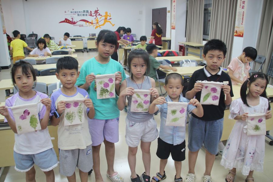 廣東學子青春助力百千萬工程：以手造物，以物寄情