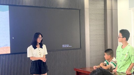 【薪火傳承——探尋中醫(yī)藥發(fā)展與文化傳播】“童心品五味，攜手續(xù)青囊”薪火實踐團----澄江國醫(yī)學(xué)社深入華宏宣講中醫(yī)藥魅力