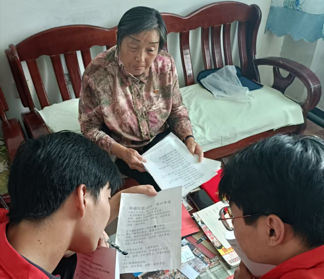 塔里木大學：探訪兵團老黨員，筑牢信仰之基