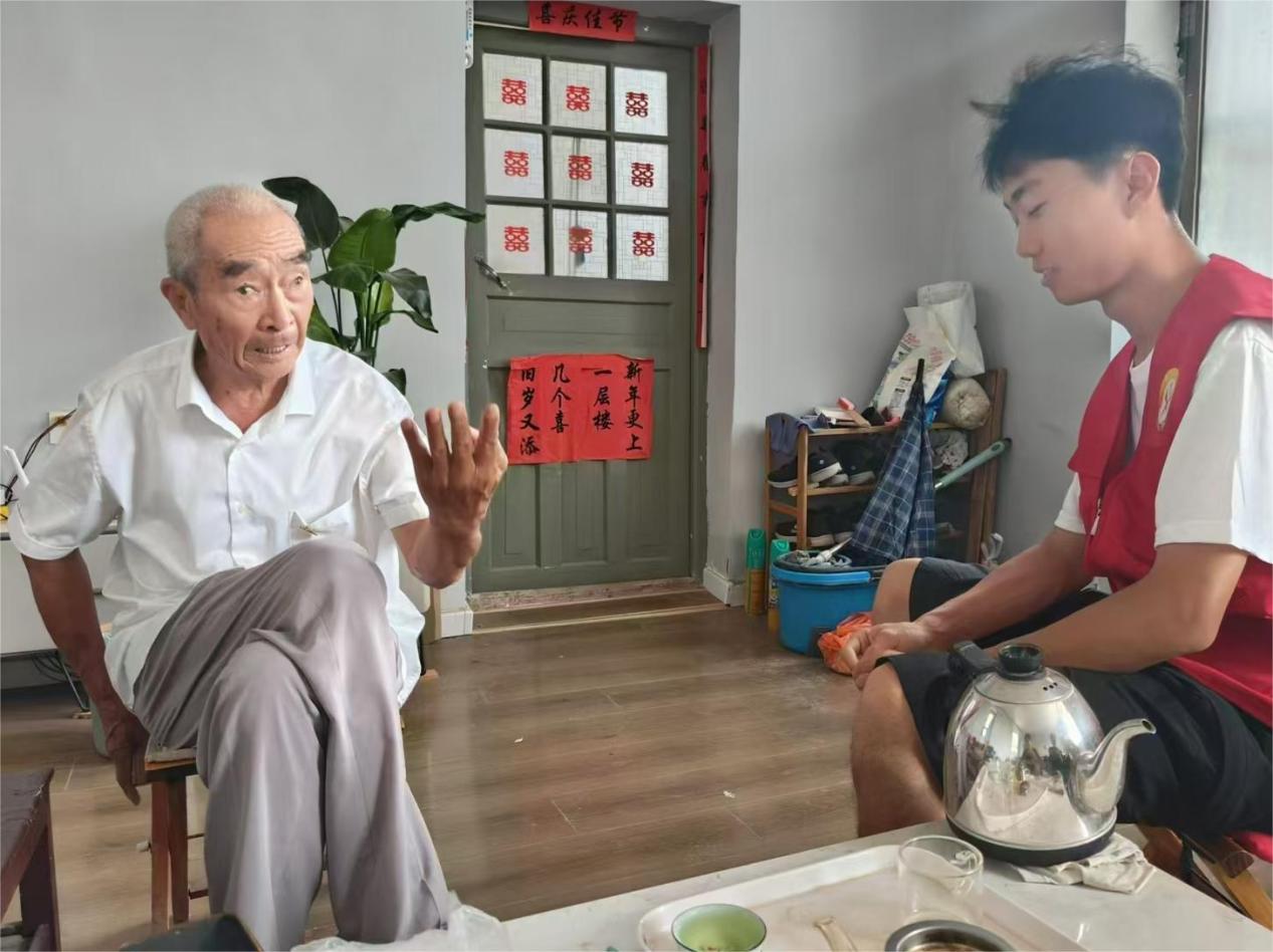 紅色基因永流傳，紅色精神潤童心