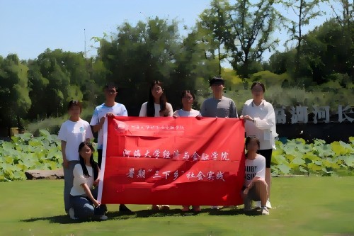 “碧水絡(luò)常，幸福‘河’你”調(diào)研團(tuán)深入武進(jìn)滆湖，共繪幸福河湖新篇章