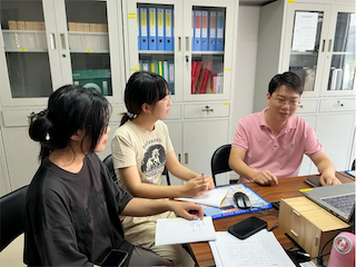 行業(yè)勞模引前路，交通強國礪信心｜“尋訪工匠精神”鐵路信號青年觀察團尋訪優(yōu)秀校友紀實