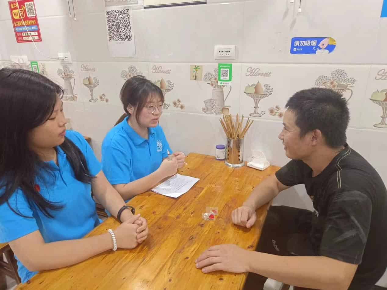 重人科學(xué)子三下鄉(xiāng)：拳拳愛國(guó)心，濃濃愛國(guó)情