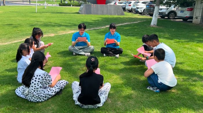 青春聚力防溺水 知行共護(hù)少年安——巢湖學(xué)院知行先鋒隊(duì)赴長(zhǎng)豐縣下塘鎮(zhèn)演繹防溺水情景劇