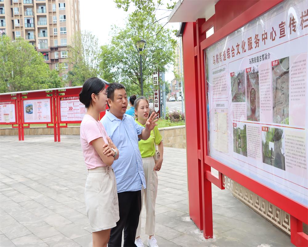 【長師學子三下鄉】走進社區基層，聆聽時代之聲 ——”青春星火筑夢團“參觀馬鞍街道新時代文明實踐所