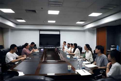 產(chǎn)學(xué)研共繪碧水新卷：河海大學(xué)“碧水絡(luò)常，幸福‘河’你”調(diào)研團(tuán)與武進(jìn)區(qū)水利局共創(chuàng)幸福河湖建設(shè)新藍(lán)圖