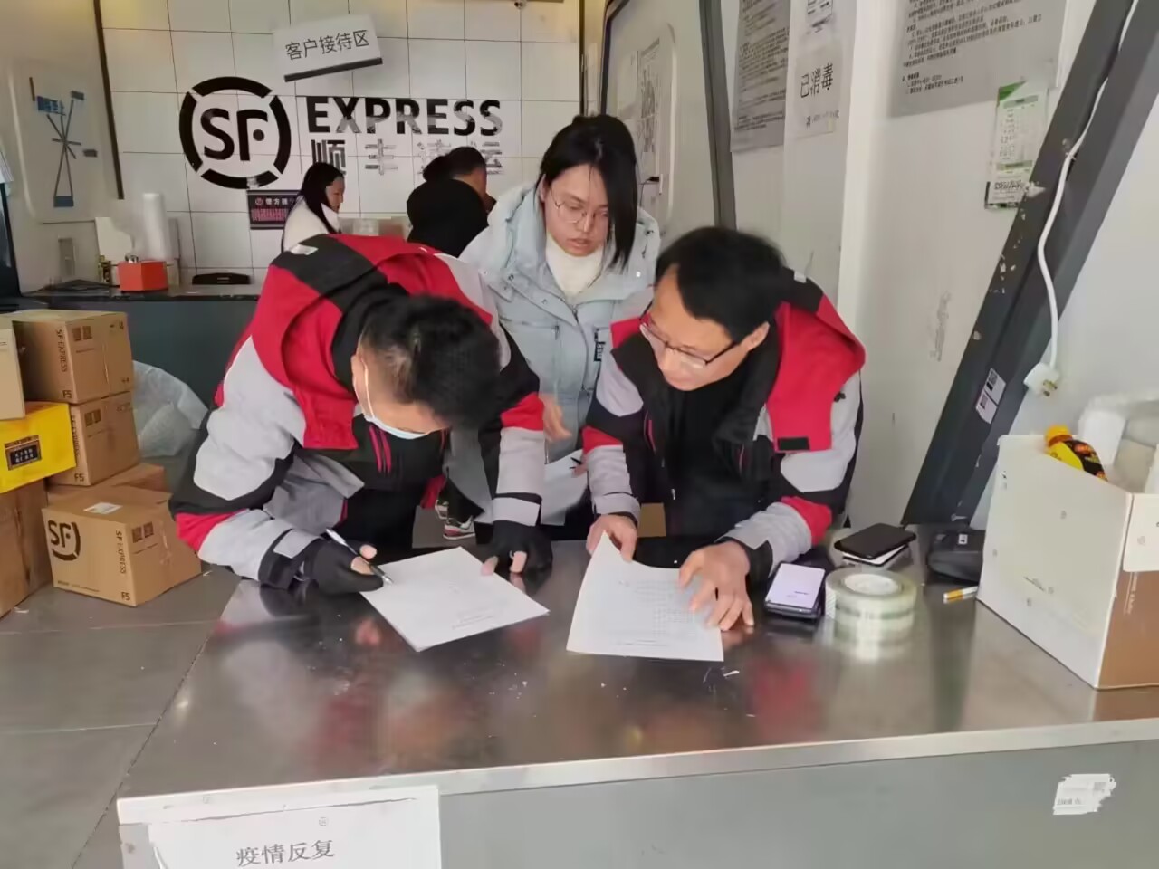 節(jié)能環(huán)保·鄉(xiāng)村治理 ——安徽財經(jīng)大學(xué)學(xué)子走訪調(diào)研蚌埠市固鎮(zhèn)縣