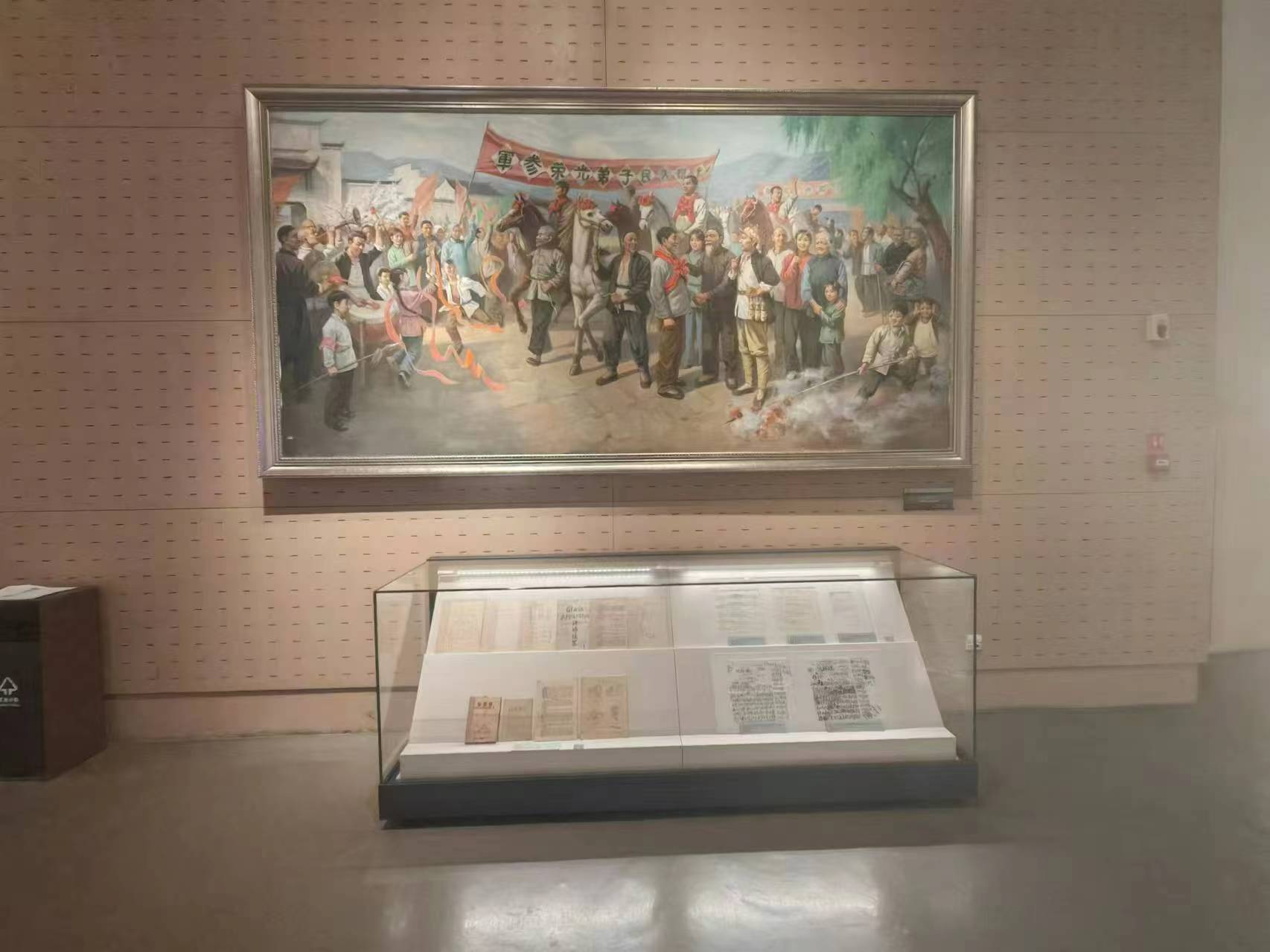 赴合肥市紅色作品感悟渡江戰(zhàn)役實(shí)踐小分隊(duì)