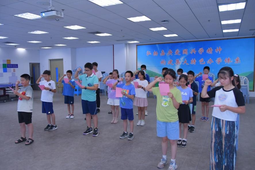 遨游數理蘇頌伴，點燃夏日展英才 3