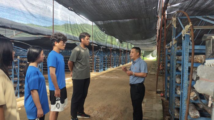 從競賽賽場到田間地頭，學科思維解碼鄉村振興實踐——安徽理工大學“薪火”金寨考察團的產賽融合育人路徑探索