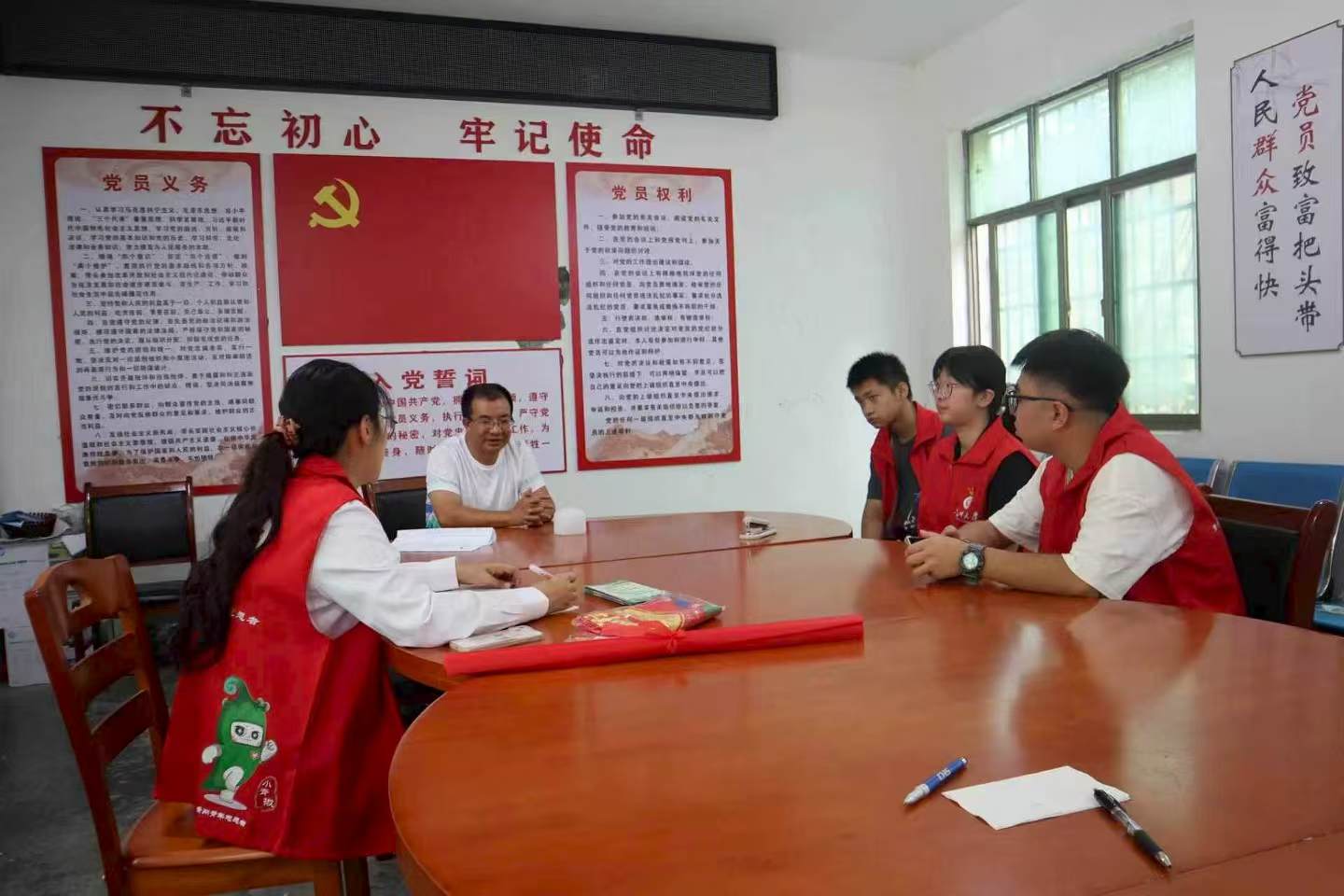 茶韻縈岪山，產(chǎn)業(yè)裕萬家