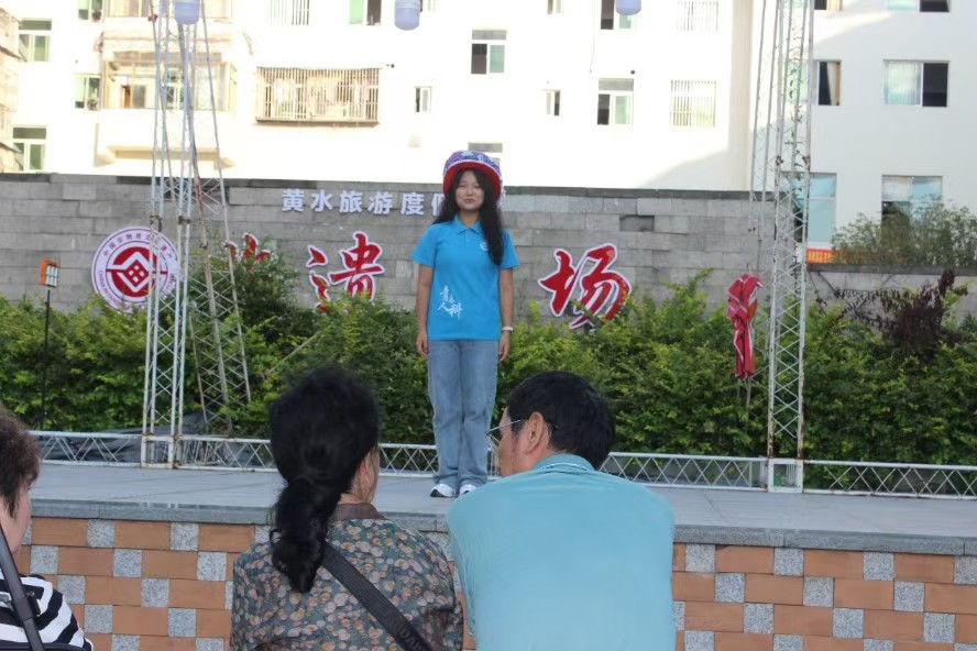 重人科學(xué)子三下鄉(xiāng)：應(yīng)急救護守健康，非遺傳承放光芒
