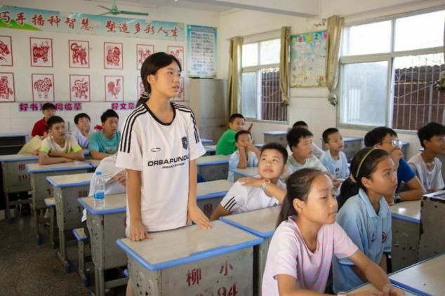 湖北醫藥學院“碧血丹心”志愿隊下鄉普及急救知識，守護兒童安全