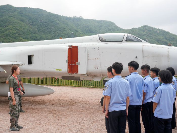 鑄國防之魂，礪青春擔當——中央司法警官學院青衿知行團以 "國防+非遺"創新模式深耕家國情懷